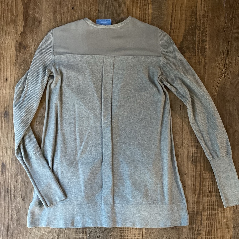Cardigan - Picture 5 of 10